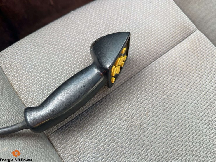 2016-chevrolet-silverado-2500hd-image-27