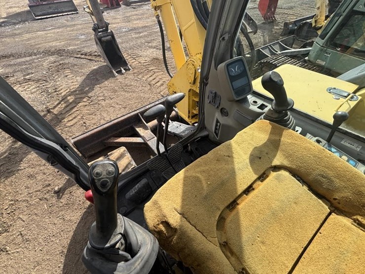 kobelco-sk80cs-1e-image-29