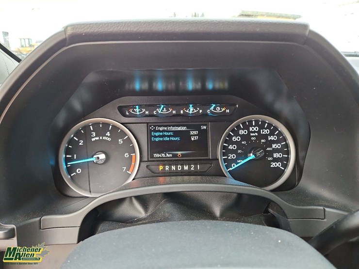 2022-ford-f250-image-18