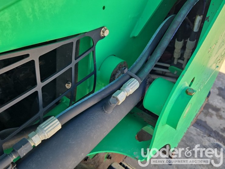2020-bobcat-t550-image-33