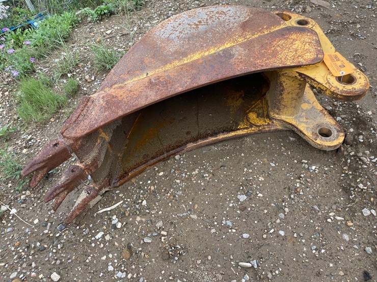 #9172-•-john-deere-backhoe-bucket-image-5