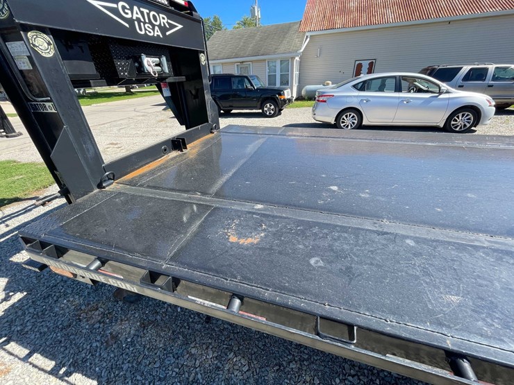 #640-•-2023-gator-gooseneck-trailer-(has-wi-prior-salvage-title)-(seymour,-wi)-image-39