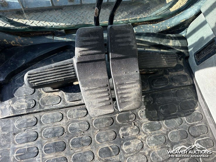 komatsu-pc270-lc-6le-image-9