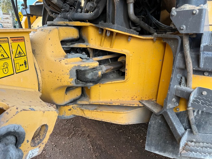 volvo-a35f-image-43