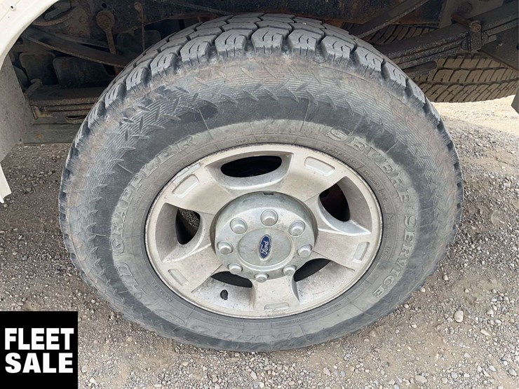 2012-ford-f350-image-10