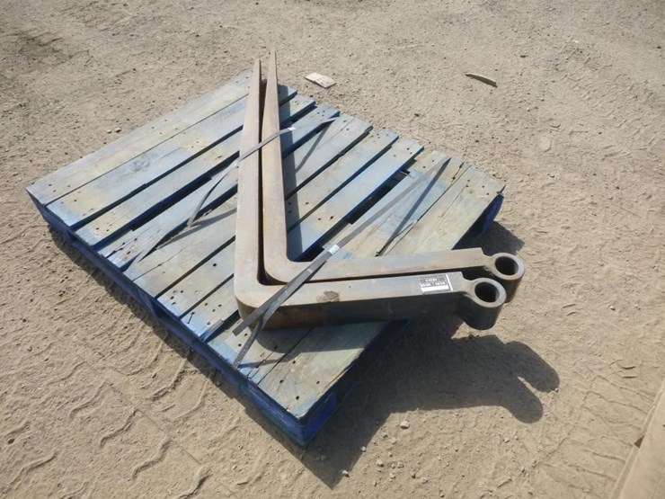 48"-reach-lift-forks-image-4