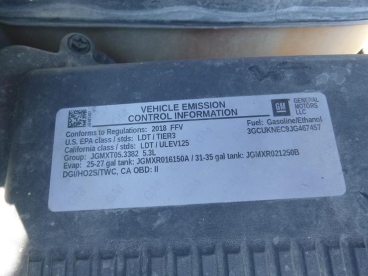 2018-chevrolet-1500-image-13