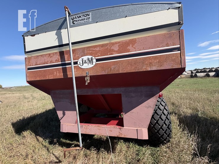 j&m-525-image-4