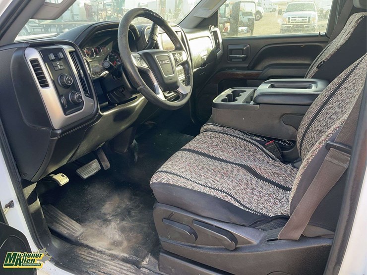 2015-gmc-sierra-3500hd-image-13