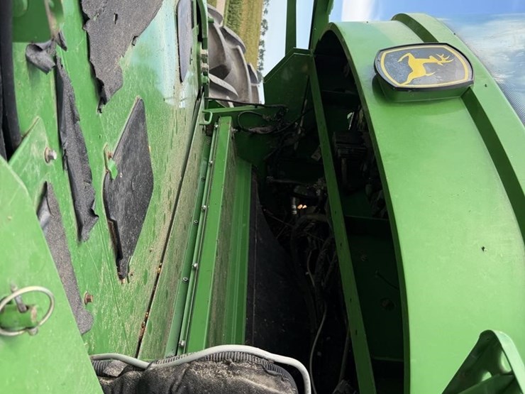 2011-john-deere-9770-sts-image-81