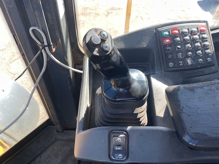 deere-724k-image-19