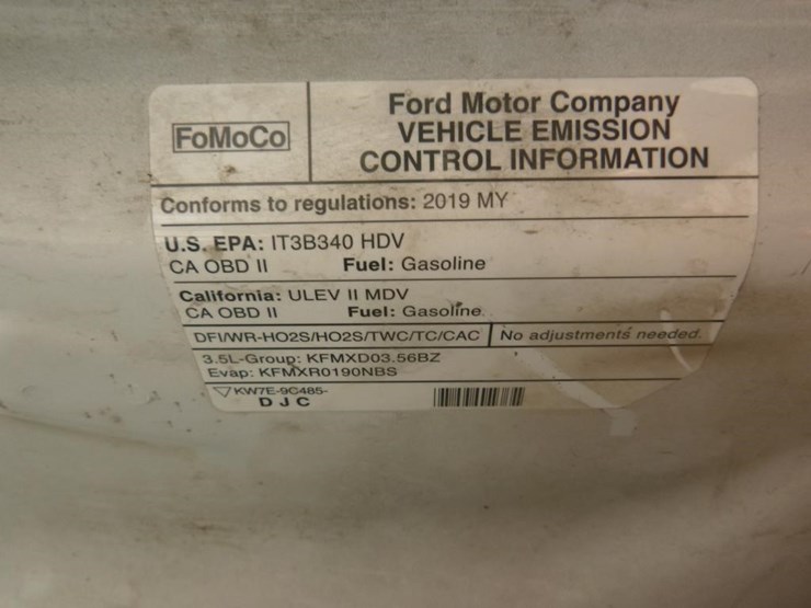2017-ford-transit-image-10