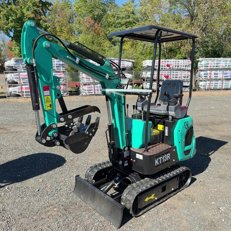 CFG INDUSTRIAL KT13R MINI EXCAVATOR