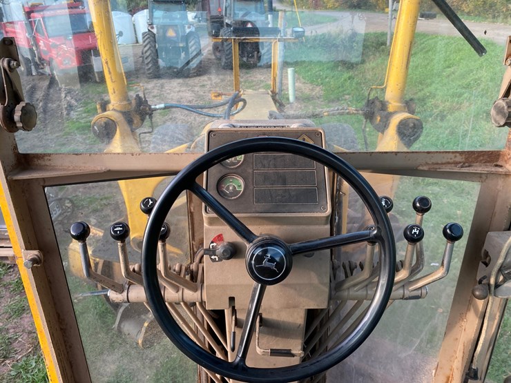 john-deere-770-image-41