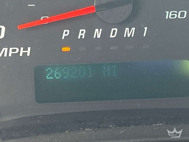 2015-chevrolet-express-4500-image-6