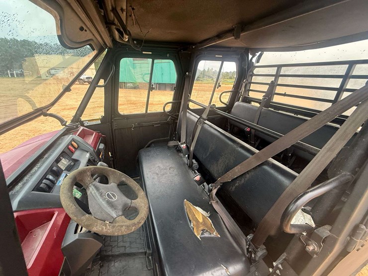 2018-kawasaki-mule-4x4-crew-cab-diesel-(10,323-miles)-image-8