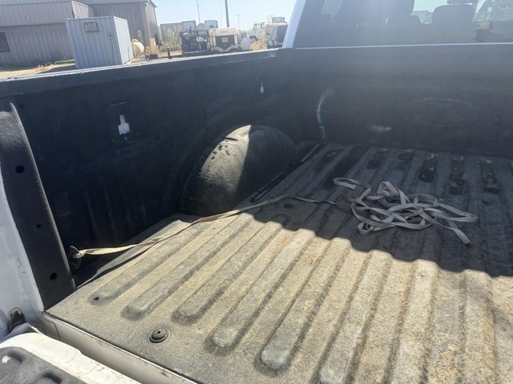 2020-ford-f150-image-29