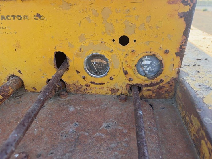 caterpillar-d4-image-33
