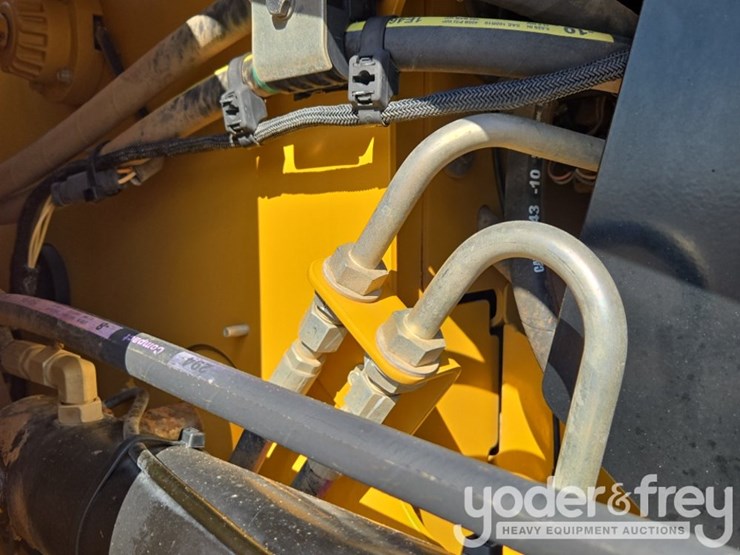 2017-caterpillar-279d-image-35