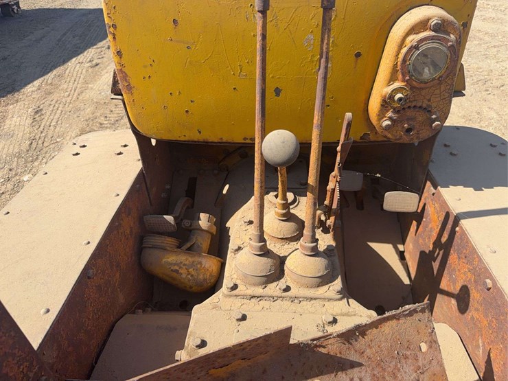 caterpillar-20-image-31