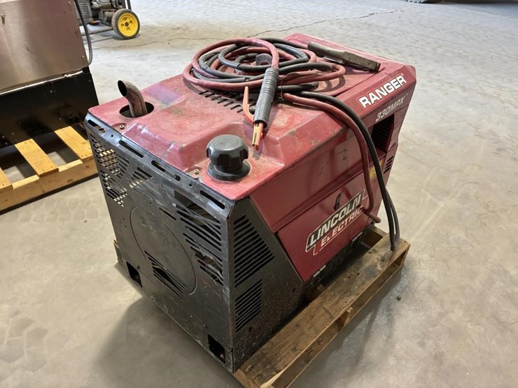 lincoln-electric-generator/welder-image-3