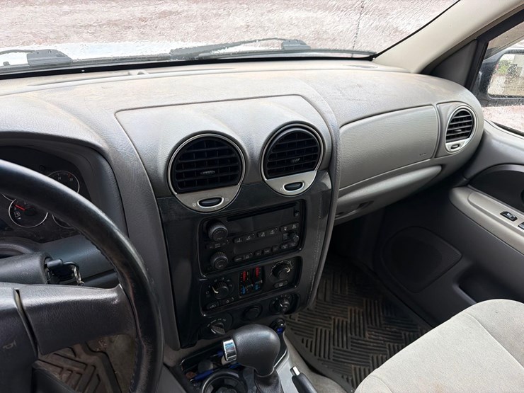 2005-gmc-envoy-image-27