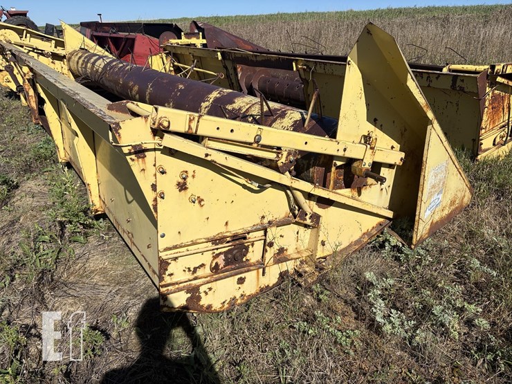 new-holland-960-image-10