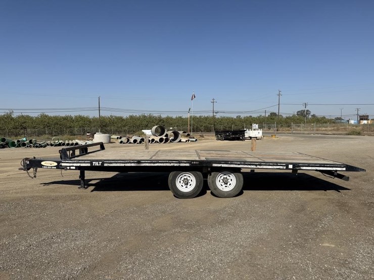 2020-econoline-tilt-deck-trailer-image-5