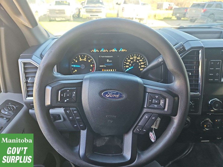 2016-ford-f150-image-18