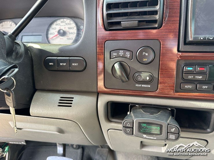 2005-ford-f350-image-19