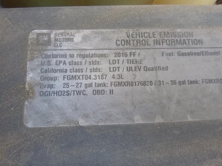2015-chevrolet-1500-image-13