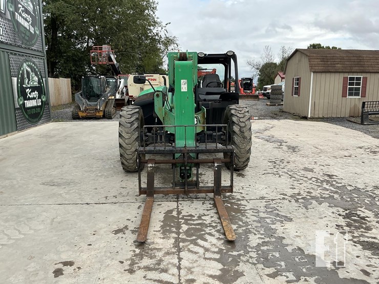 2011-jcb-507-42-image-7