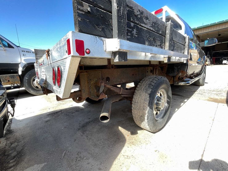 2004-gmc-2500hd-image-30