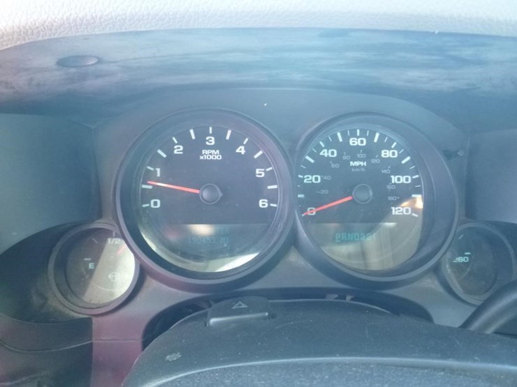 2009-chevrolet-1500-image-13