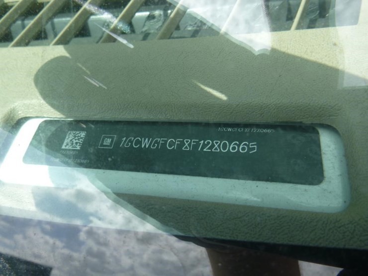 2015-chevrolet-express-2500-image-16