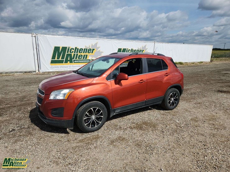 2014-chevrolet-trax-lt-image-1
