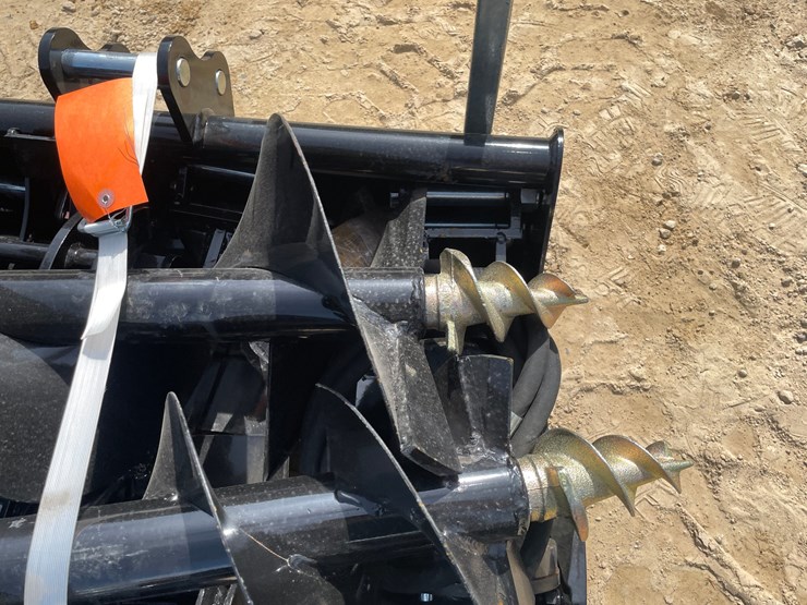 #2028-•-excavator-attachment-set-image-6