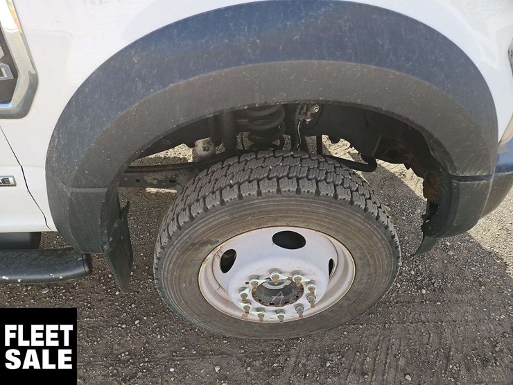 2019-ford-f550-image-12