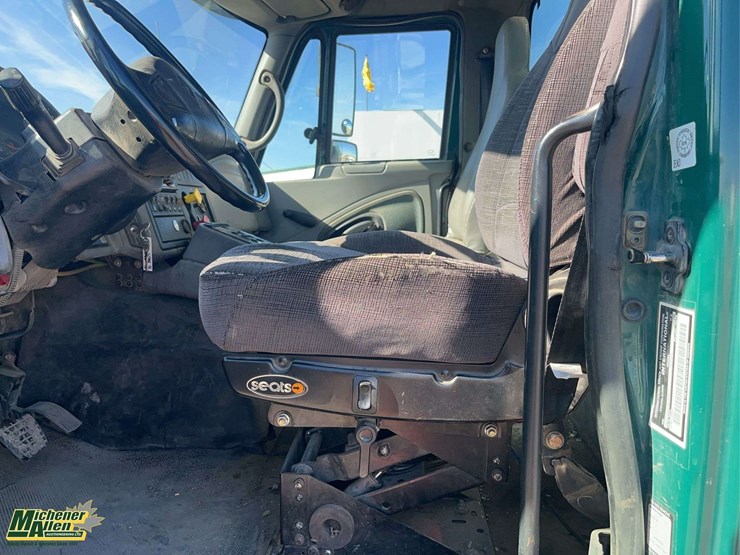 2005-international-workstar-7600-image-13