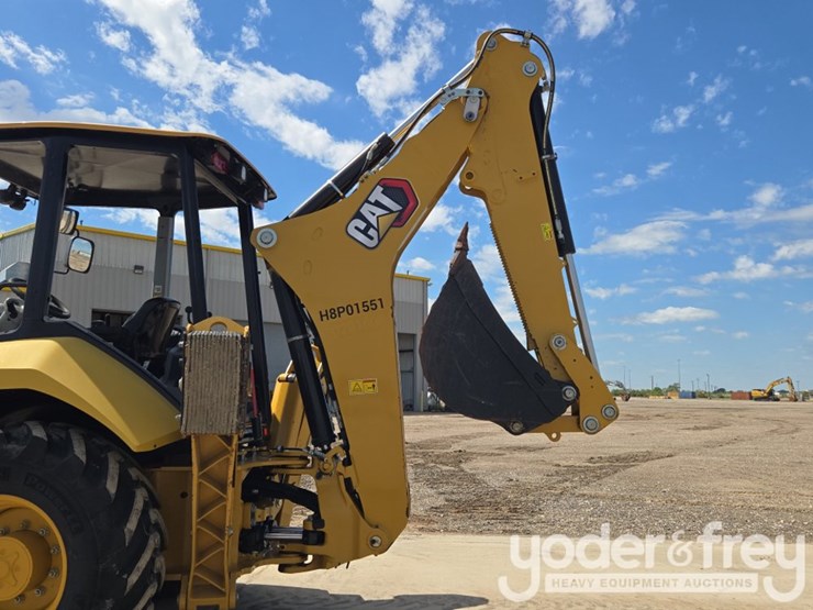 2023-caterpillar-416-image-28