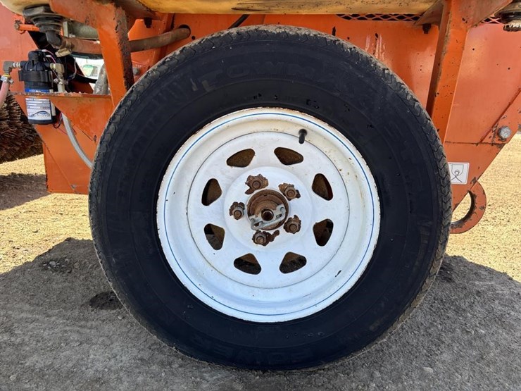 2014-broce-bb250b-image-19