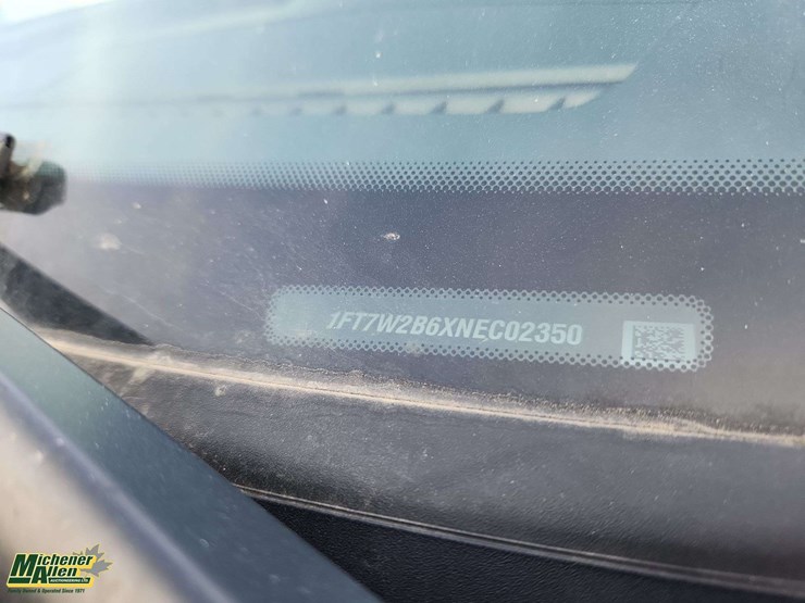 2022-ford-f250-image-28