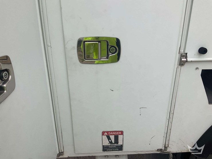 2014-international-workstar-7300-image-25