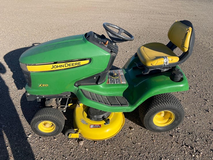 john-deere-x310-image-8