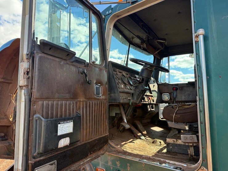 kenworth-t800-image-34