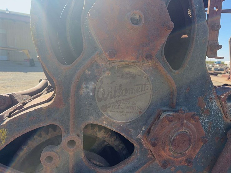 caterpillar-65-image-22