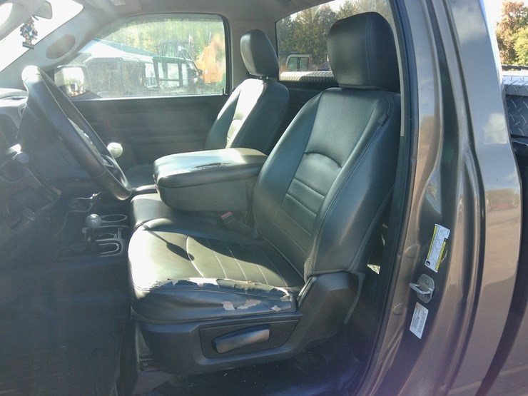 2014-dodge-2500-image-11