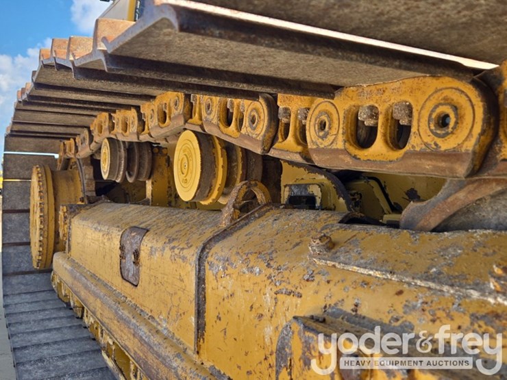 2021-caterpillar-d4-lgp-image-17