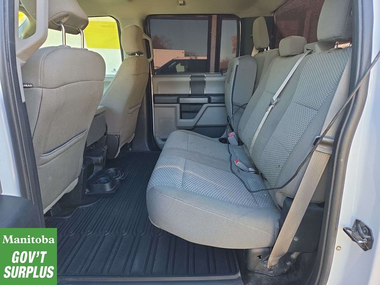 2017-ford-f150-image-23