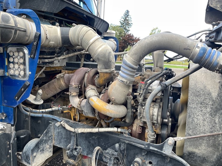 2007-kenworth-w900-image-14